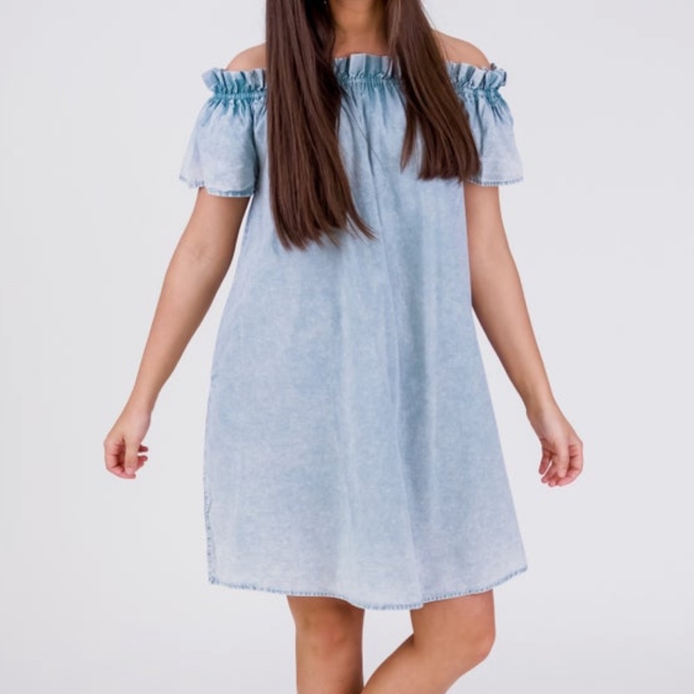 Easel Off the Shoulder Dress with Pockets